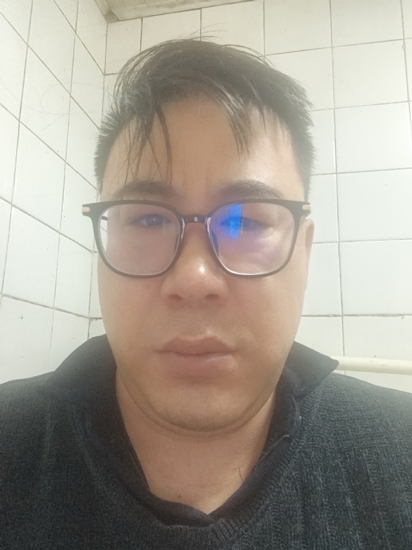 迷失自我的第一张照片--泰安相亲服务中心
