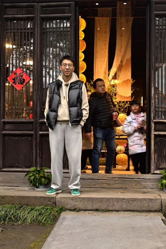 浦江小后生的第一张照片--泰安相亲服务中心