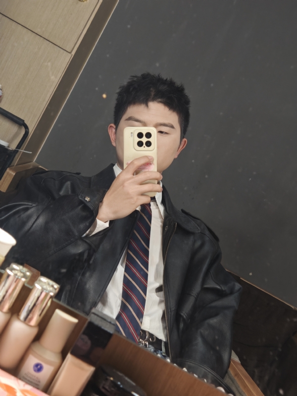 郝天翔的第一张照片--泰安相亲服务中心
