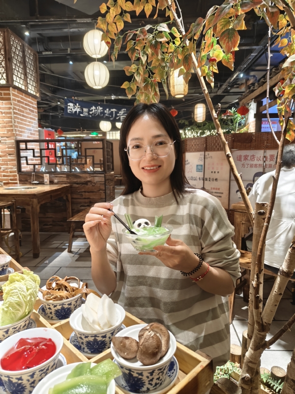 初秋的第二张照片--泰安相亲服务中心