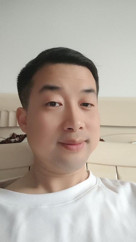 阳光欣晴的第一张照片--泰安相亲服务中心