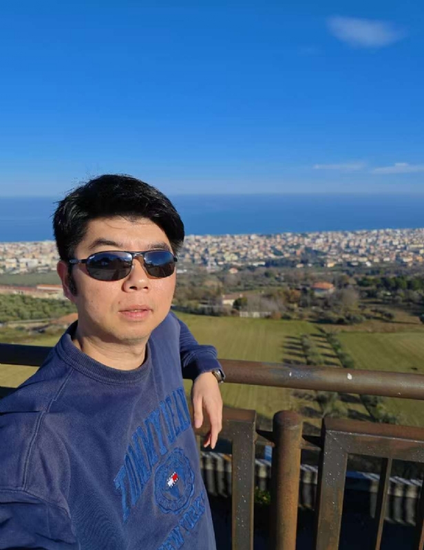 平心静气的第一张照片--泰安相亲服务中心