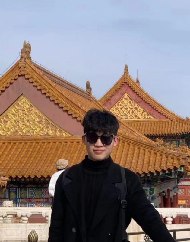 满目星辰的第二张照片--泰安相亲服务中心