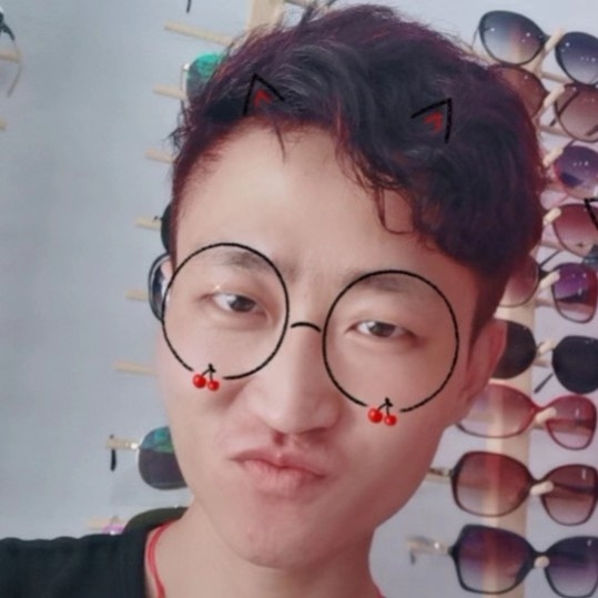 夏日炎炎的第二张照片--泰安相亲服务中心