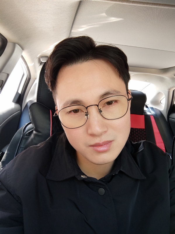沉默先绅的第一张照片--泰安相亲服务中心