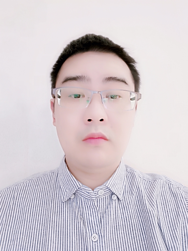 Simon的第一张照片--泰安相亲服务中心