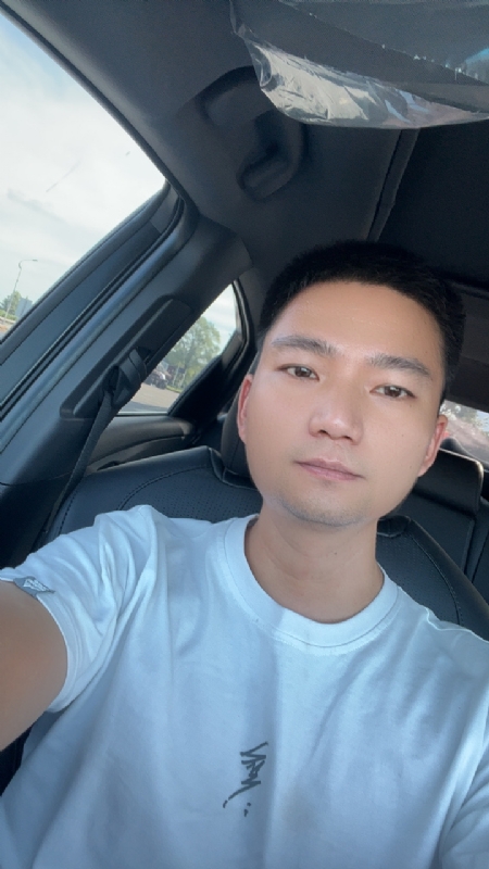 小江的第四张照片--泰安相亲服务中心