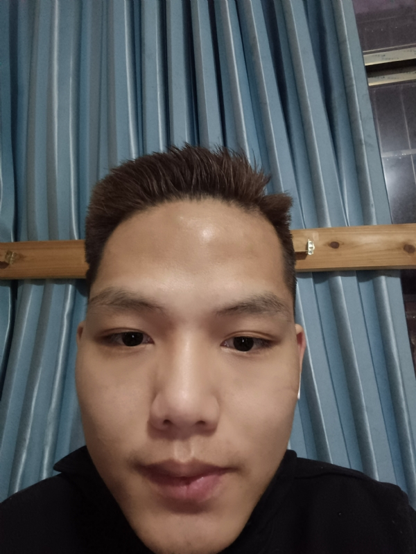 王浩宇的第一张照片--泰安相亲服务中心