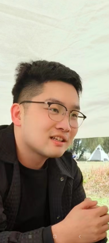 浩浩的第一张照片--泰安相亲服务中心