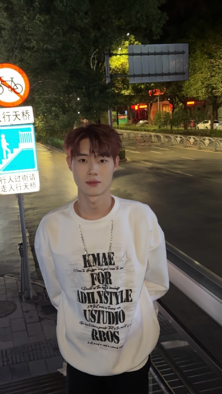 与宇的第二张照片--泰安相亲服务中心