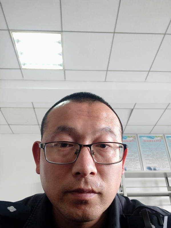 布鲁斯贺的第三张照片--泰安相亲服务中心