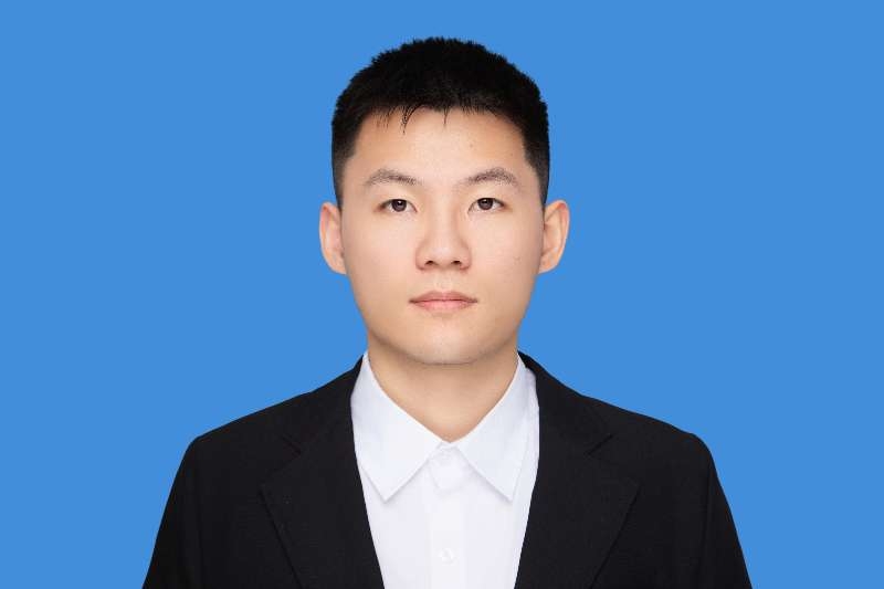 小应的第一张照片--泰安相亲服务中心
