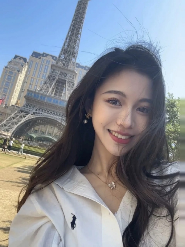 Anna的第一张照片--泰安相亲服务中心