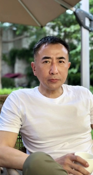 厚德载福的第一张照片--泰安相亲服务中心