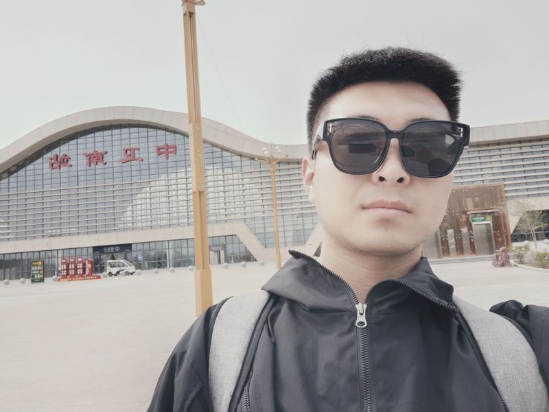 起因的第一张照片--泰安相亲服务中心