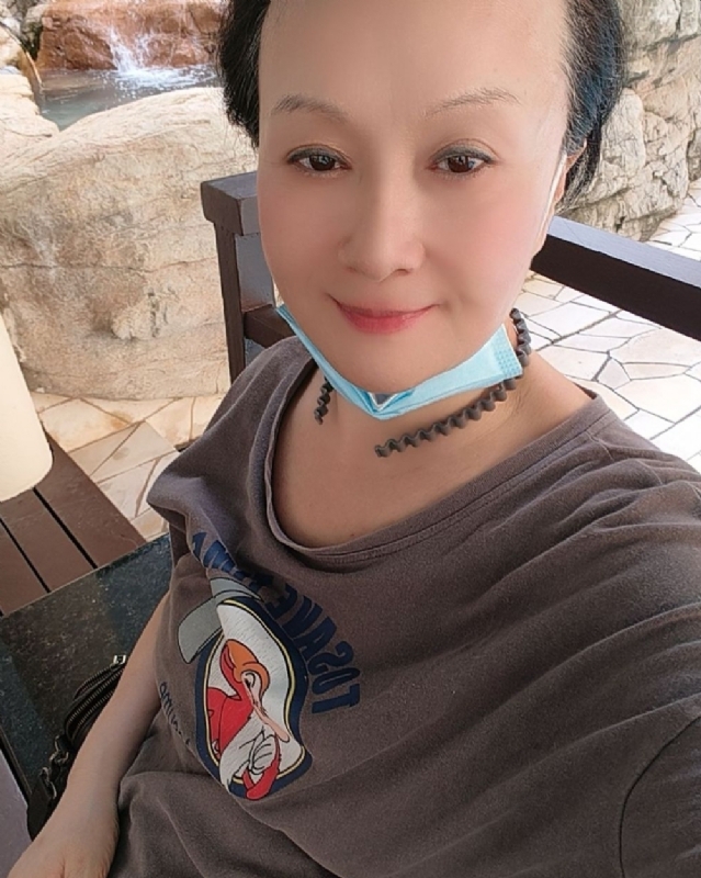 hong的第二张照片--泰安相亲服务中心