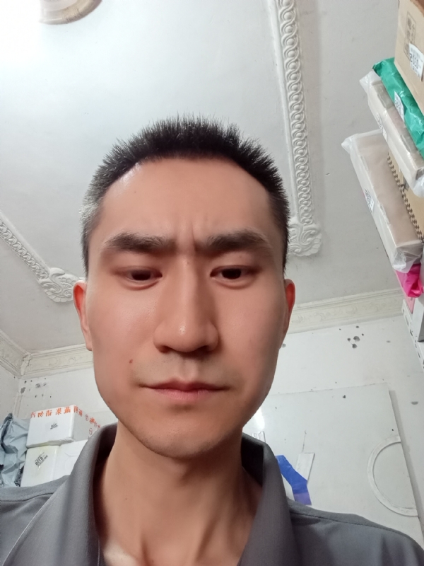 西门吹雪的第二张照片--泰安相亲服务中心