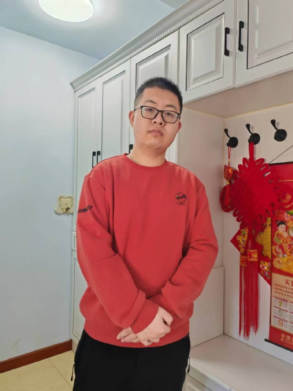 智慧的小胖的第一张照片--泰安相亲服务中心