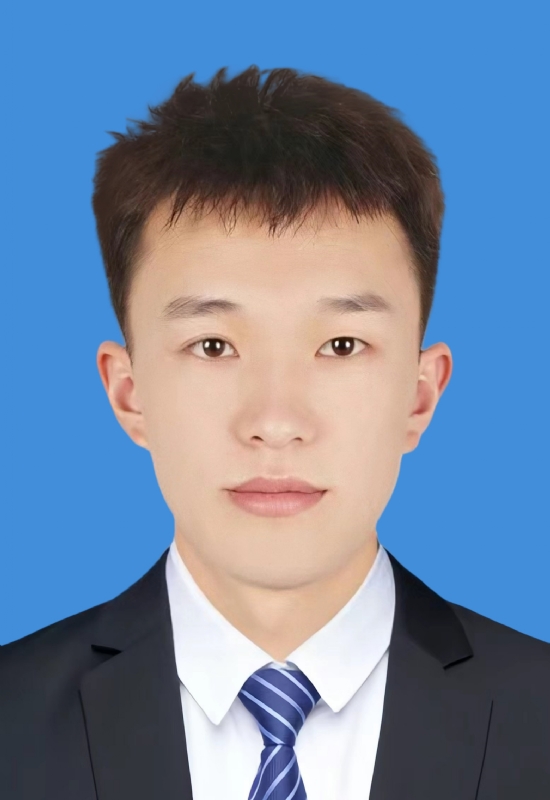 东子的第二张照片--泰安相亲服务中心