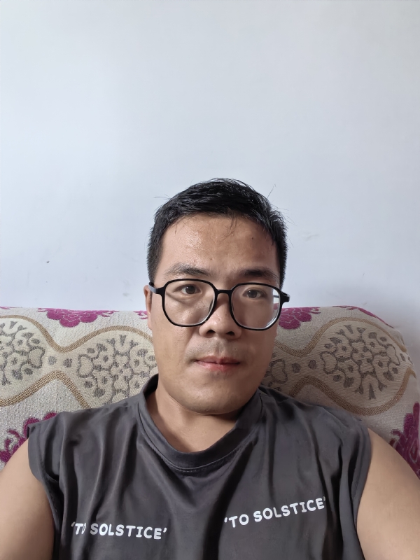 卫TF的第四张照片--泰安相亲服务中心