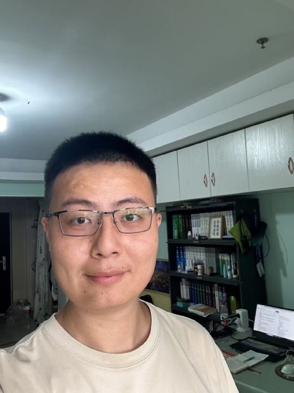 遇见更好的自己的第一张照片--泰安相亲服务中心