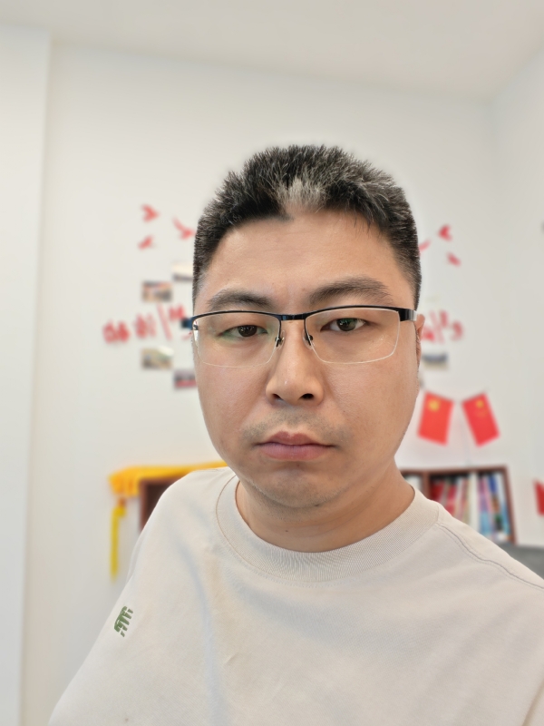 苦海寻舟的第一张照片--泰安相亲服务中心
