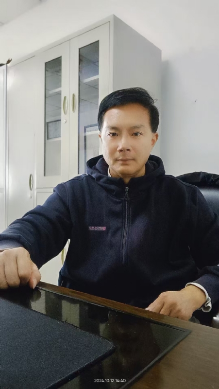 枫叶的第一张照片--泰安相亲服务中心