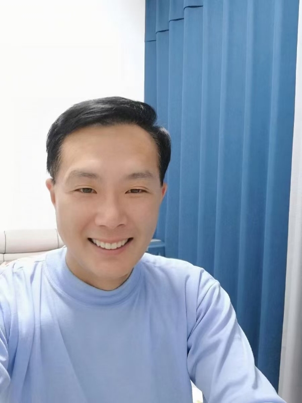 枫叶的第三张照片--泰安相亲服务中心