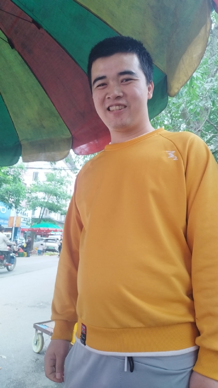 海中寻花柳的第一张照片--泰安相亲服务中心