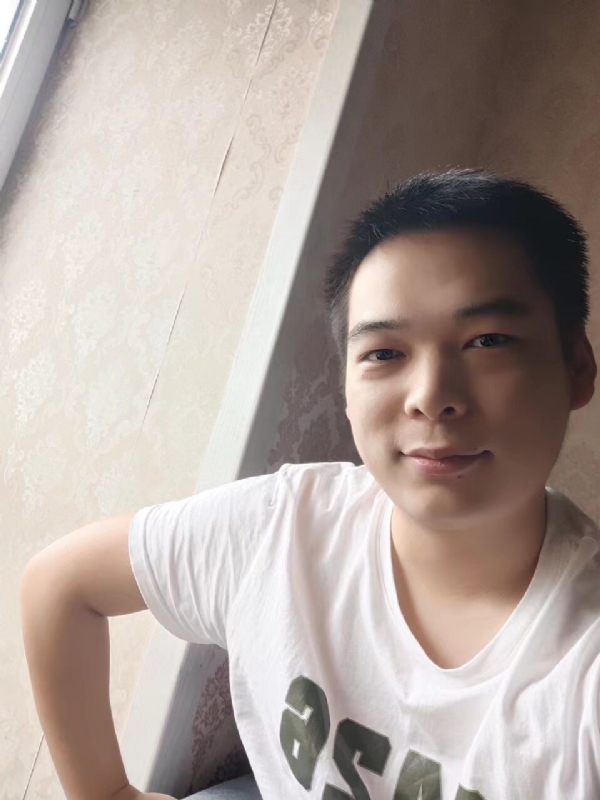 开心怪兽的第一张照片--泰安相亲服务中心