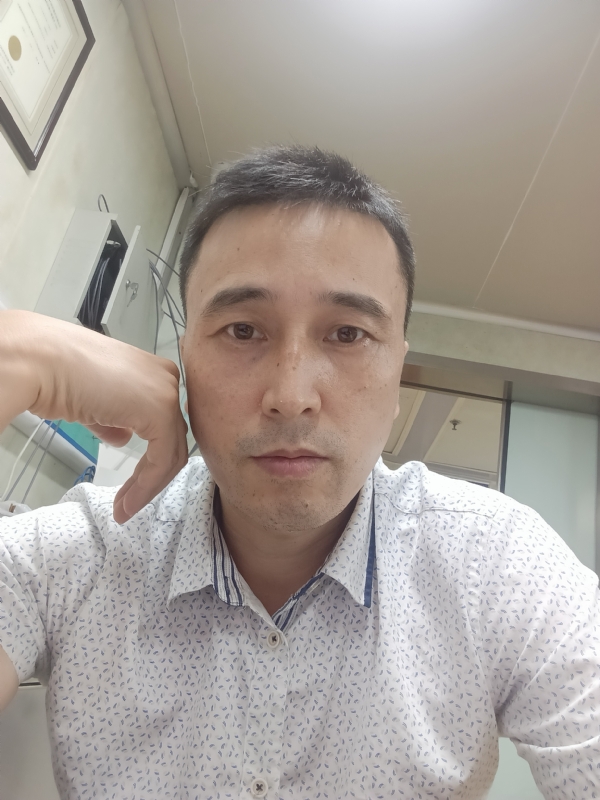 笑看一切的第三张照片--泰安相亲服务中心