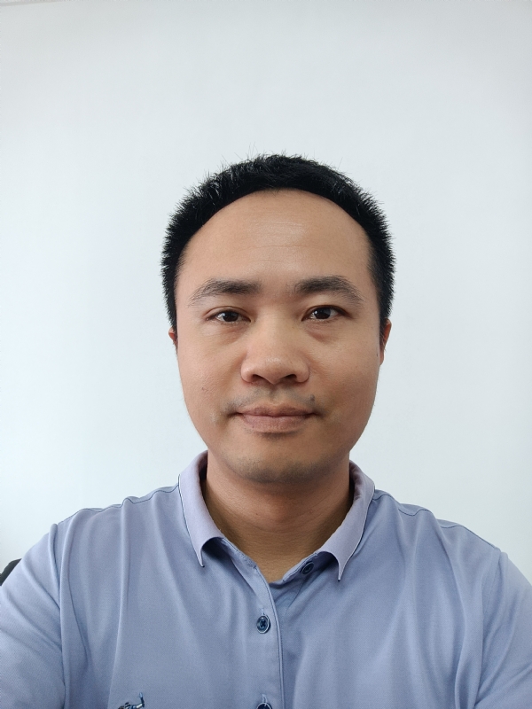 海口相亲的第三张照片--泰安相亲服务中心