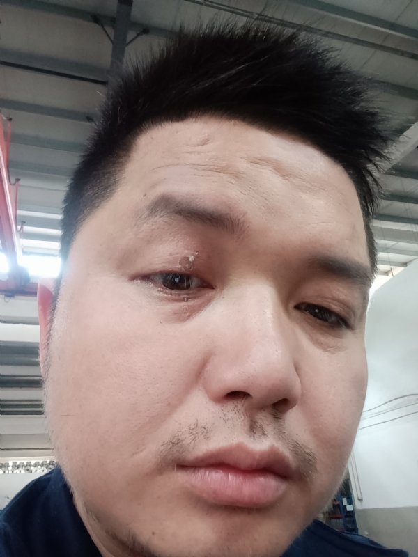 彬彬的第一张照片--泰安相亲服务中心