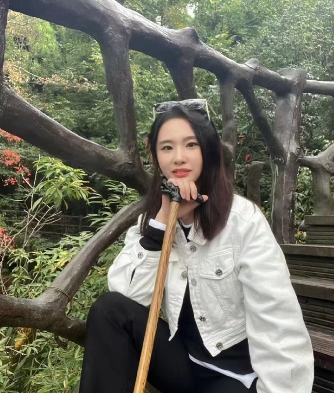 琪琪的第一张照片--泰安相亲服务中心