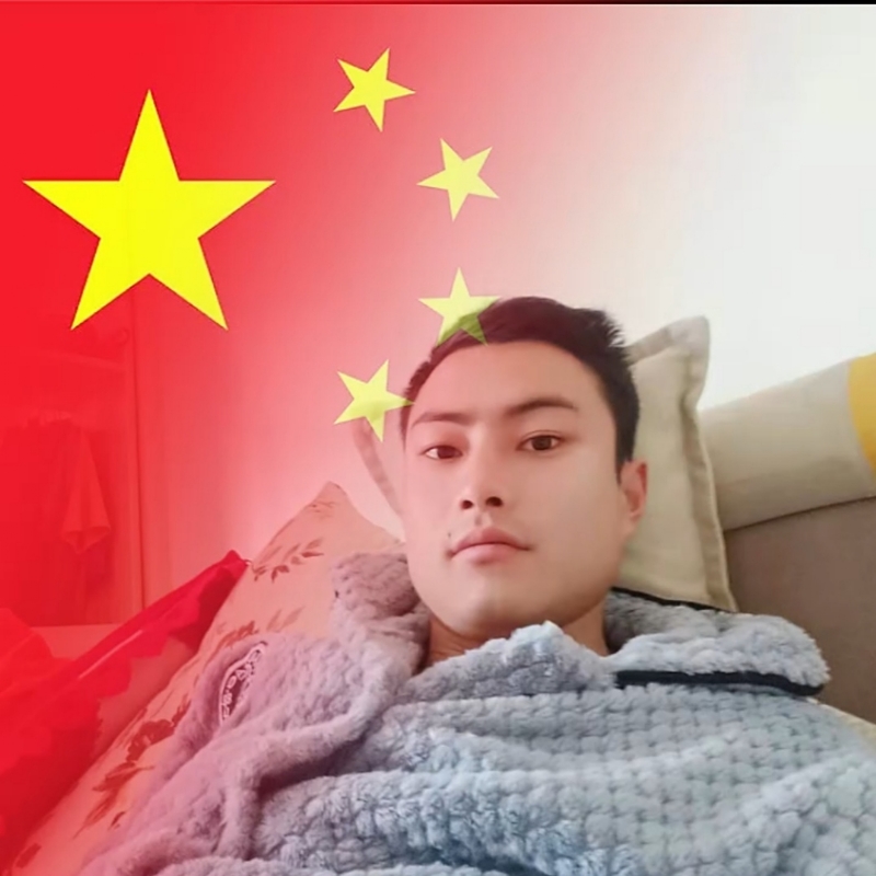 li的第二张照片--泰安相亲服务中心