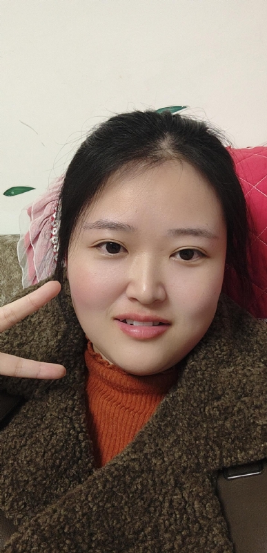 雪雪的第二张照片--泰安相亲服务中心