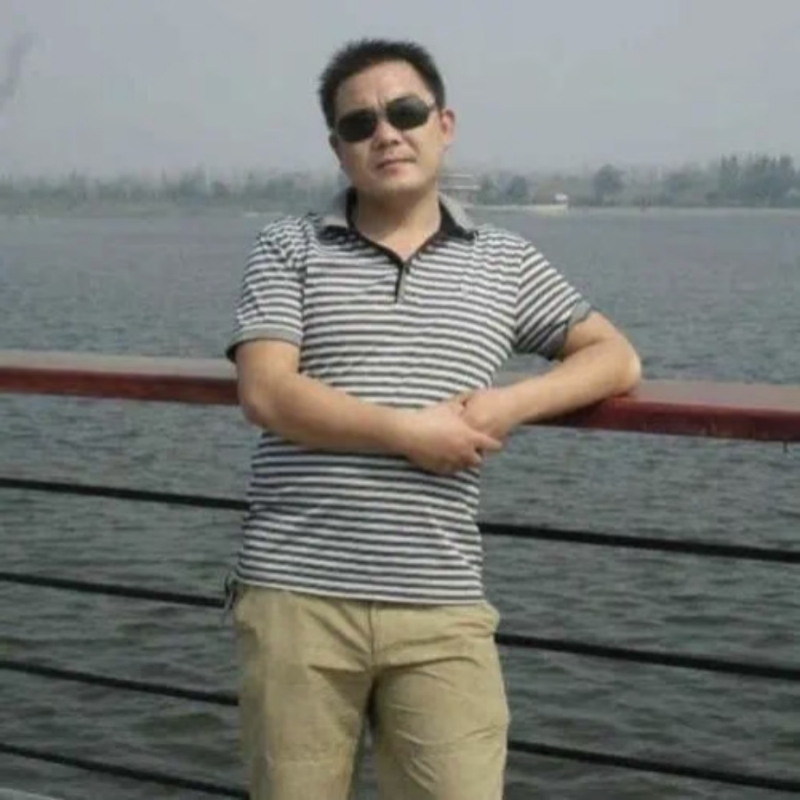 dhdjj的第一张照片--泰安相亲服务中心