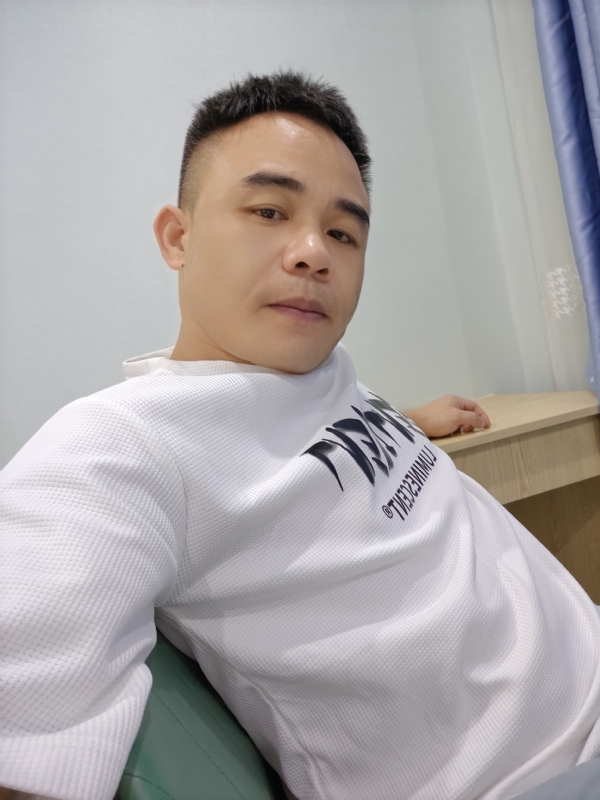 下一站的我的第二张照片--泰安相亲服务中心