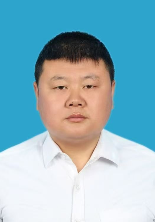 井底之蛙的第一张照片--泰安相亲服务中心