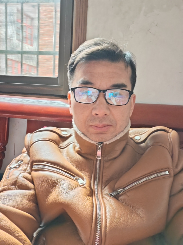 弹簧的第一张照片--泰安相亲服务中心