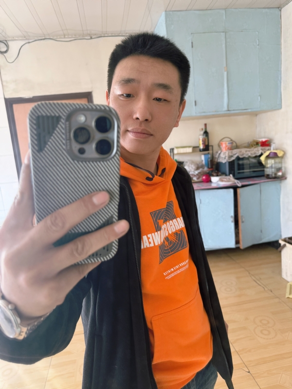 烟花易笑的第五张照片--泰安相亲服务中心