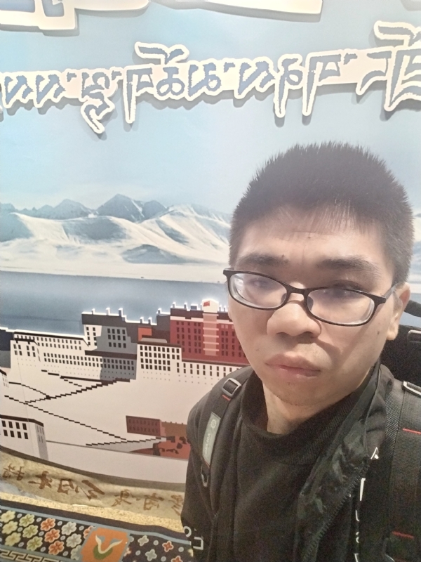 寻找幸福的第一张照片--泰安相亲服务中心