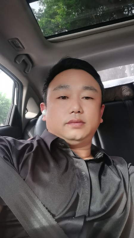 老烽的第一张照片--泰安相亲服务中心