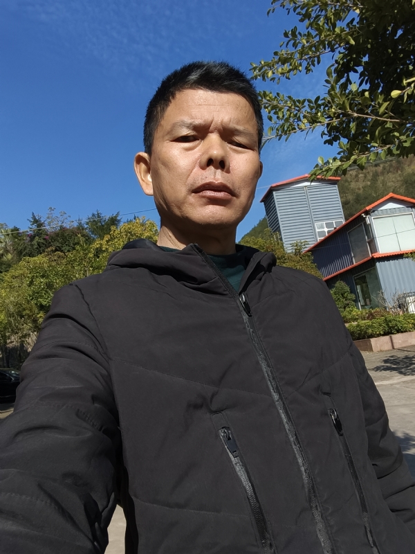 子午卯酉的第一张照片--泰安相亲服务中心