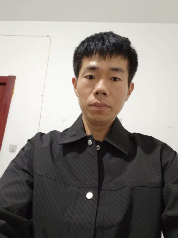 京东小哥的第一张照片--泰安相亲服务中心