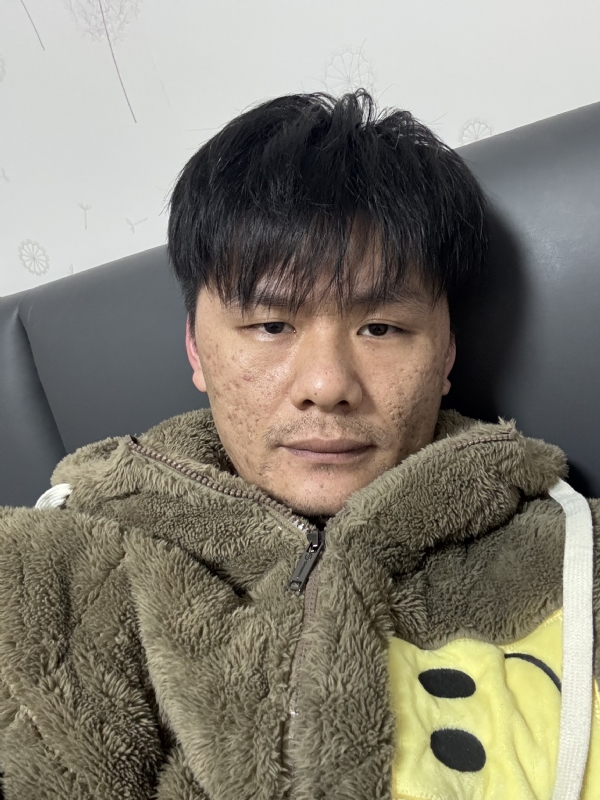 赵淼的第一张照片--泰安相亲服务中心