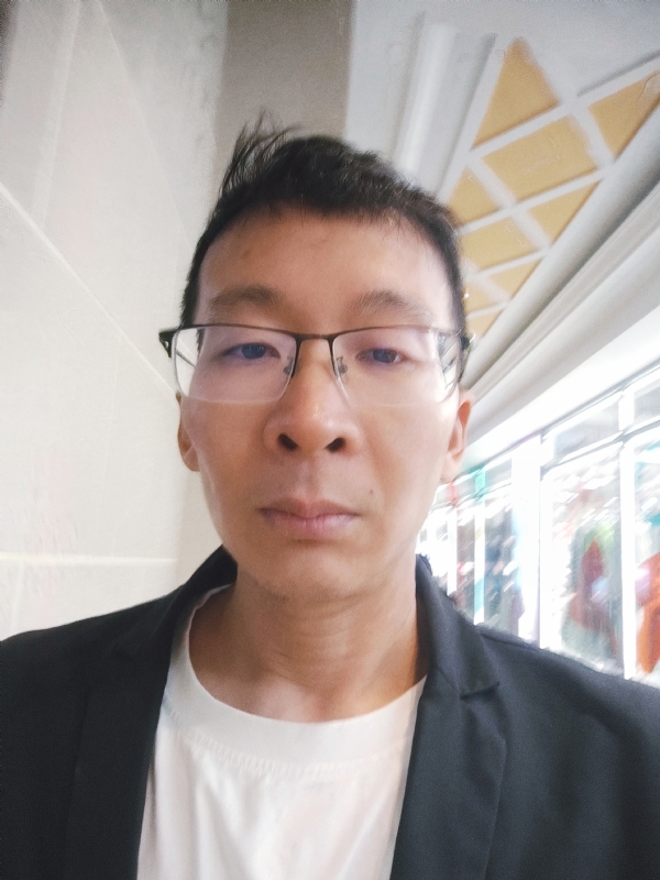 欣欣向荣的第一张照片--泰安相亲服务中心