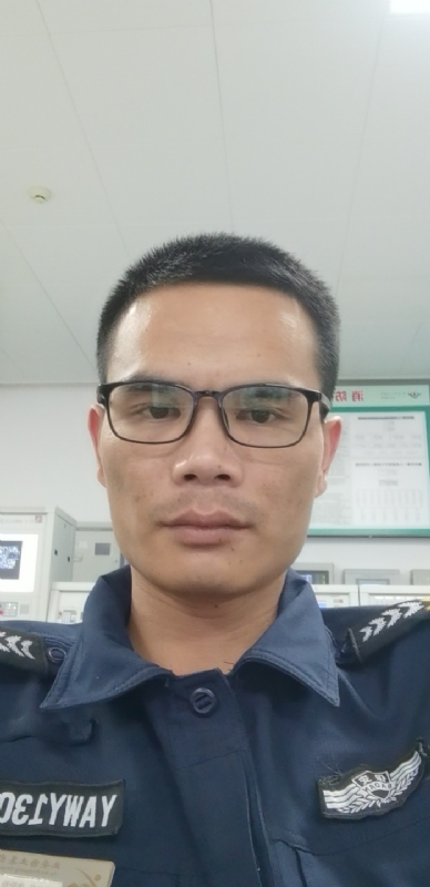 一直都在的第四张照片--泰安相亲服务中心