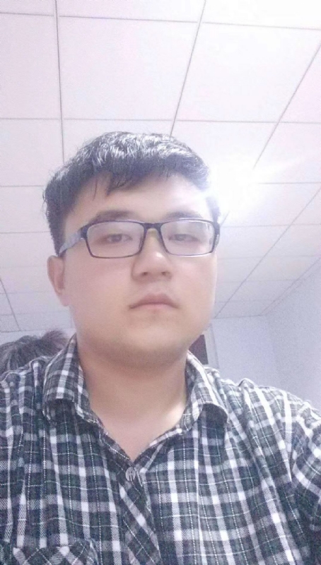 颜色不一样的黄的第一张照片--泰安相亲服务中心