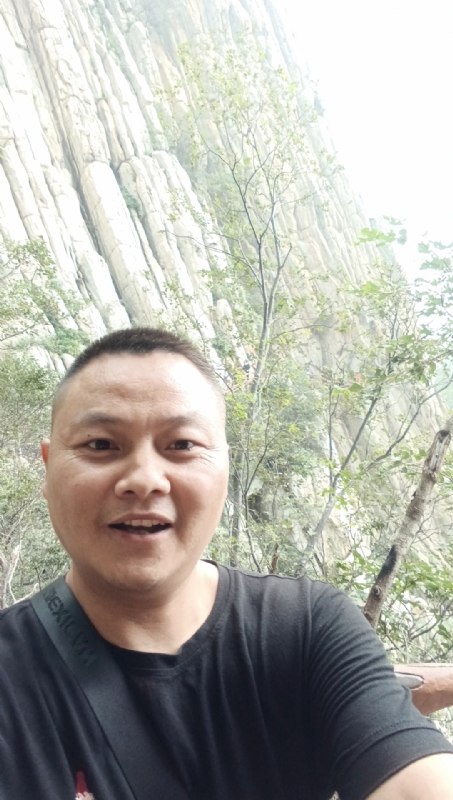 W微信的第二张照片--泰安相亲服务中心